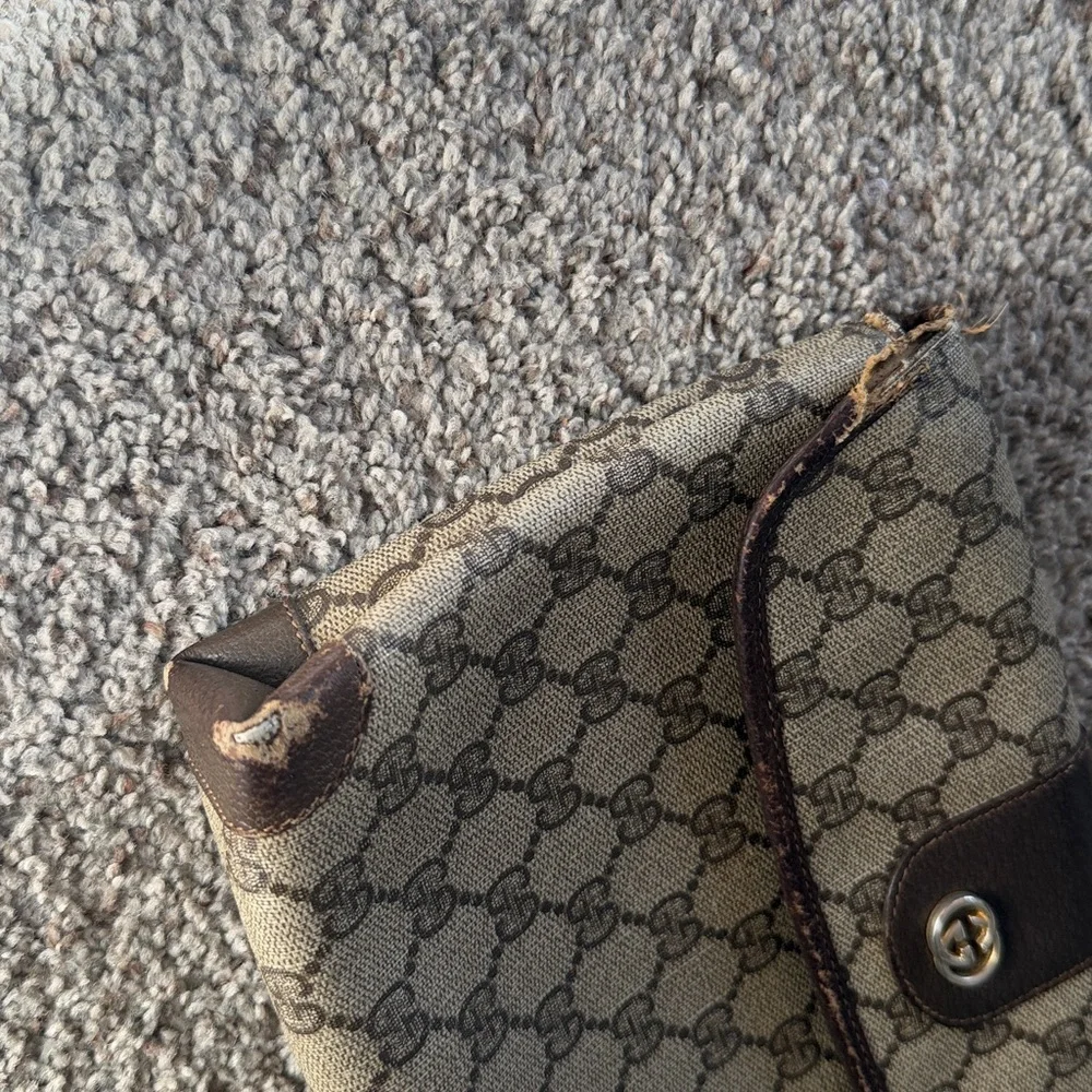 Gucci Beige and Brown Monogram Pouch - Picture 3 of 5